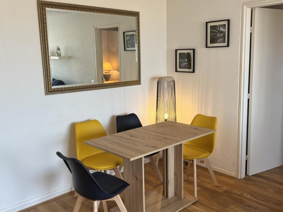 Appartement 2P, Rez-De-Jardin, Acces Plage, Animaux Ok, Parking, Internet Inclus - Fr-1-487-355 Cabourg Bagian luar foto